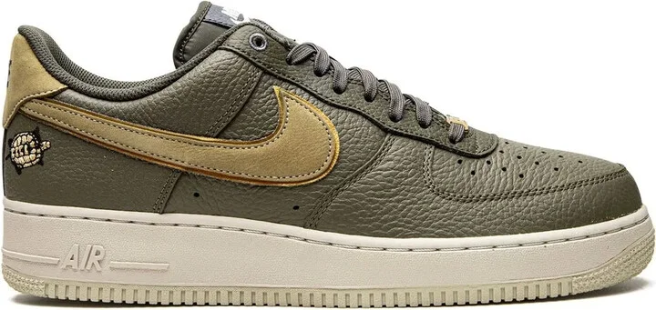 Air Force 1 '07 LX sneakers