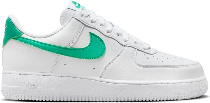 Air Force 1 '07 SE Sneaker - Image 2