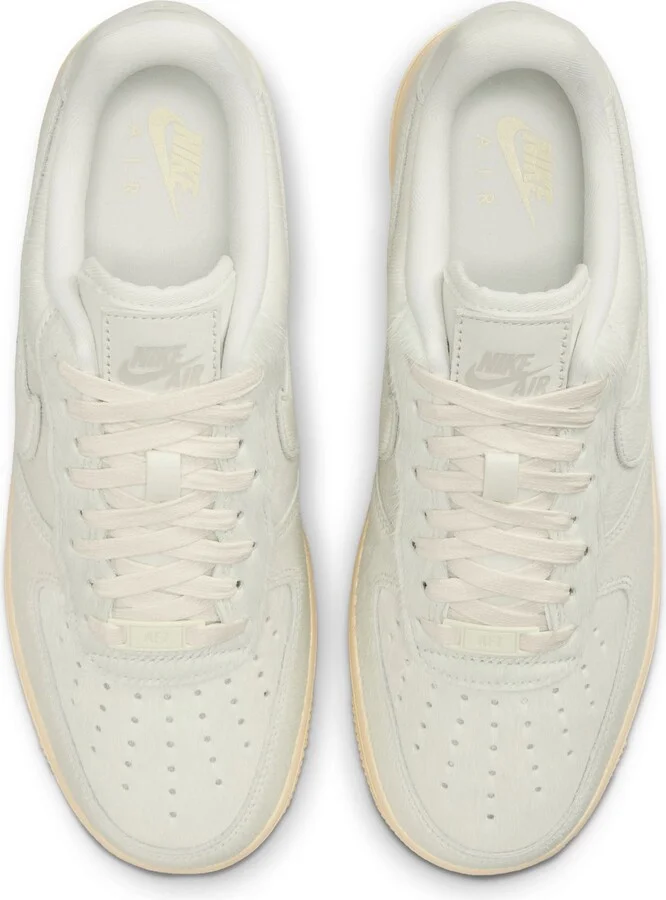 Air Force 1 '07 Sneaker - Image 3