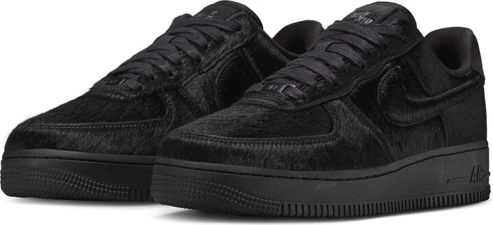Black/ Black/ Off Noir