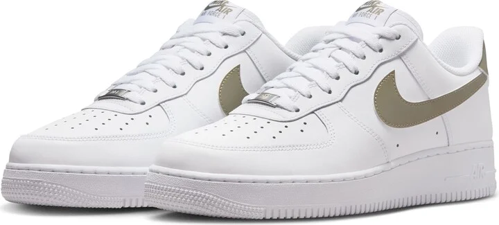Air Force 1 '07 Sneaker