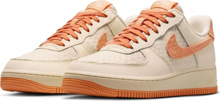 Air Force 1 '07 Sneaker