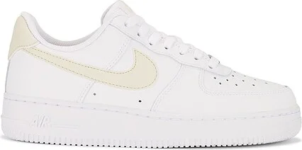 Air Force 1 '07 Sneakers