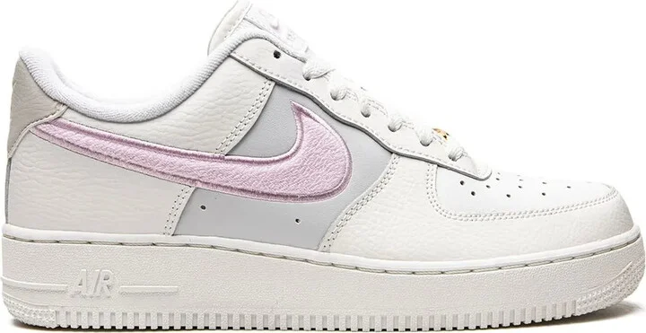 Air Force 1 07 "Summit White/Regal Pink" sneakers