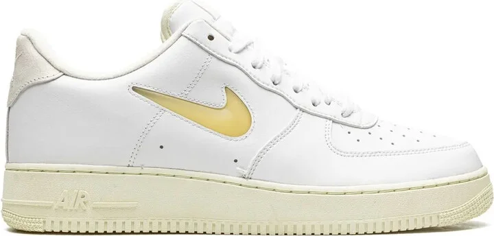 Air Force 1 Low Jewel "White/Pale Vanilla" sneakers