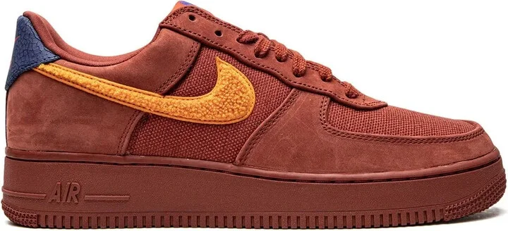 Air Force 1 Low "La Familia" sneakers