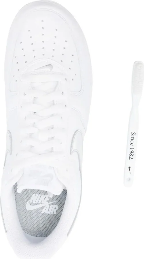 Air Force 1 Low "Silver Swoosh" sneakers - Image 4