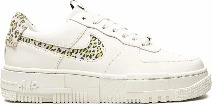 Air Force 1 Pixel "Leopard" sneakers