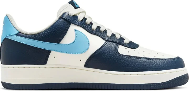 Air Force 1 sneakers