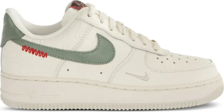 Air Force 1 sneakers