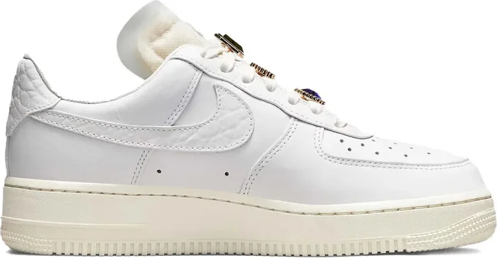 Air Force 1 sneakers