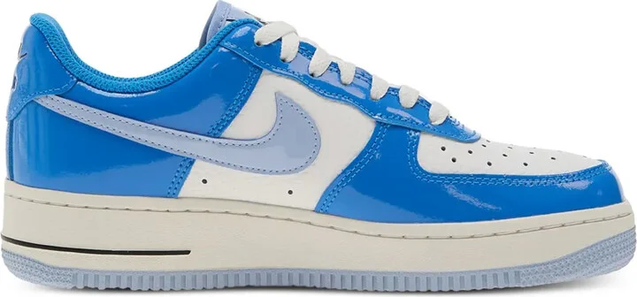 Air Force 1 sneakers