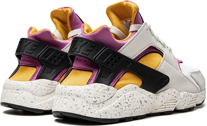 Air Huarache ''Light Bone/Lethal Pink-Univers'' sneakers - Image 3