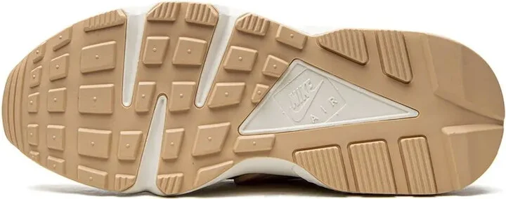 Air Huarache SE "Sun Club" sneakers - Image 4