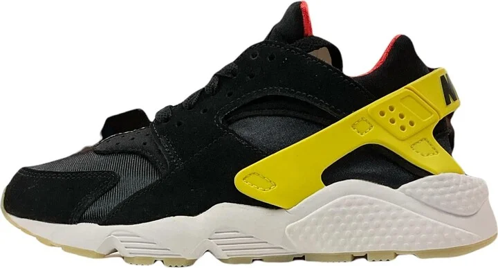 Air Huarache Sneaker In Black/yellow Strike-White