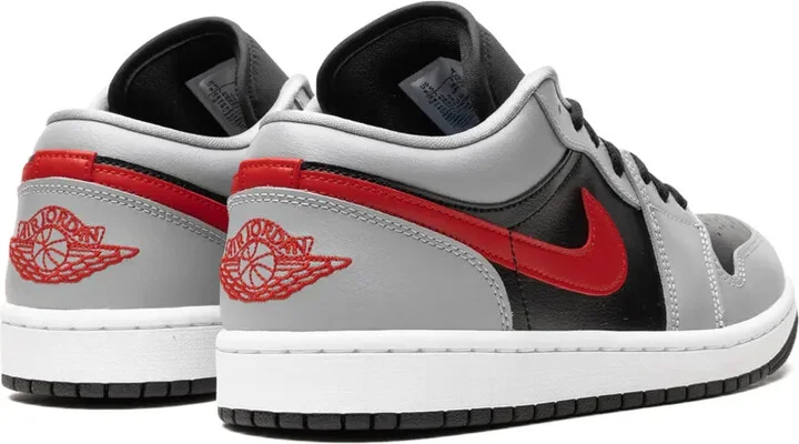 Air Jordan 1 "Cement Fire Red" sneakers - Image 4