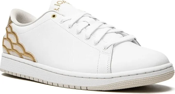 Air Jordan 1 Centre Court "White/Metallic Gold/Light Ore" sneakers - Image 2