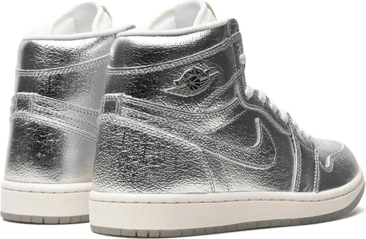 Air Jordan 1 High OG "Metallic Silver" sneakers - Image 3