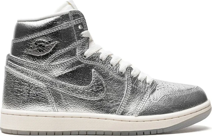 Air Jordan 1 High OG "Metallic Silver" sneakers