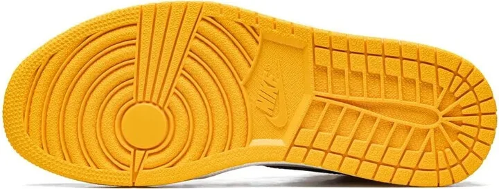 Air Jordan 1 High OG "Taxi" sneakers - Image 4