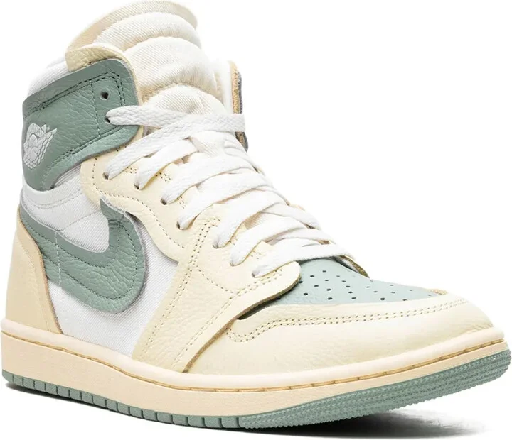 Air Jordan 1 high-top sneakers - Image 2