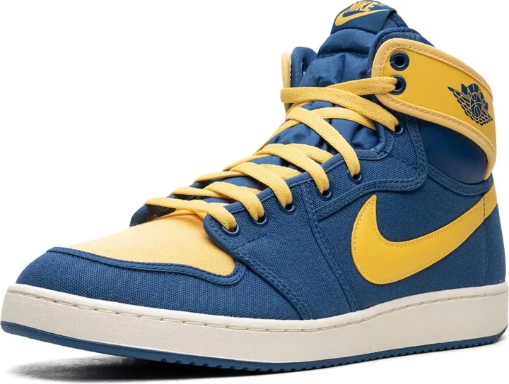 Air Jordan 1 KO "Laney" sneakers - Image 2