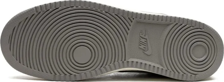 Air Jordan 1 KO Low "Shadow" sneakers - Image 4