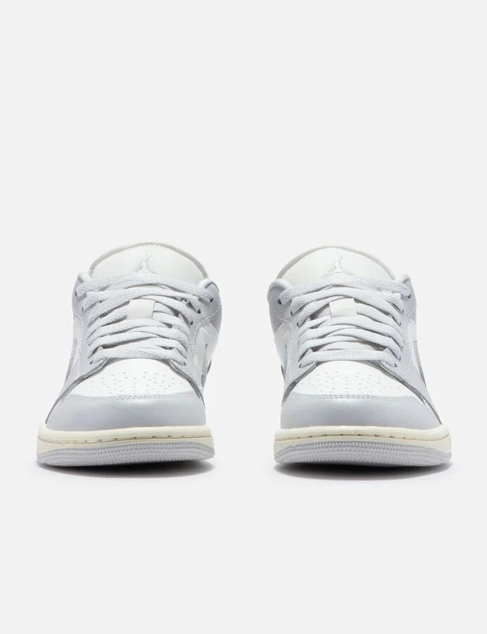 Air Jordan 1 Low - Image 2