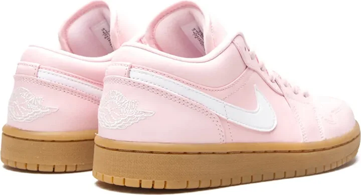Air Jordan 1 Low "Arctic Pink Gum" sneakers - Image 3