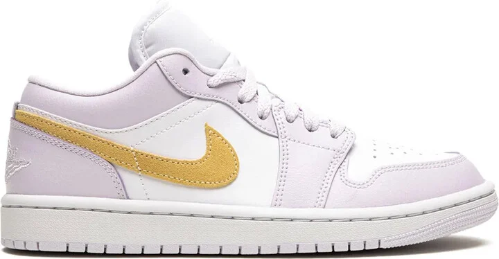 Air Jordan 1 Low "Barely Grape" sneakers