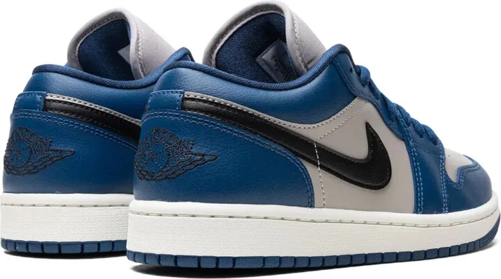 Air Jordan 1 Low "French Blue" sneakers - Image 3