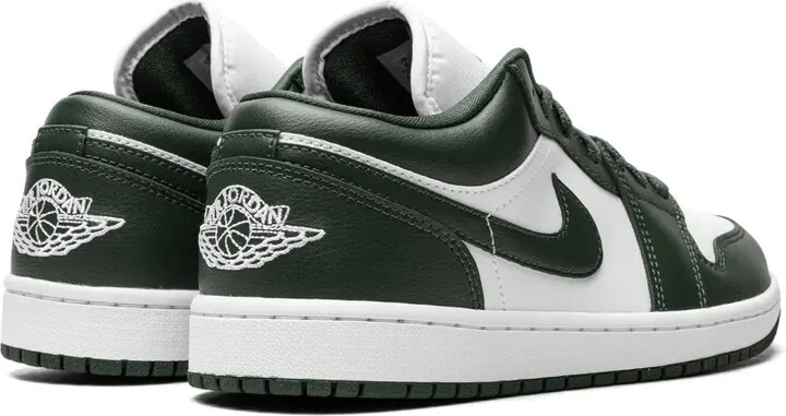 Air Jordan 1 Low "Galactic Jade" sneakers - Image 3