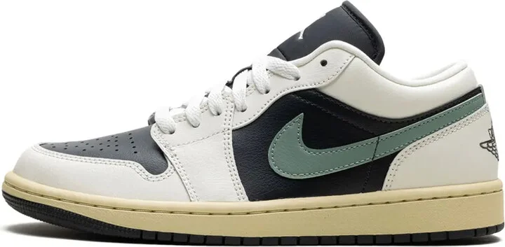 Air Jordan 1 Low "Jade Smoke" sneakers - Image 5