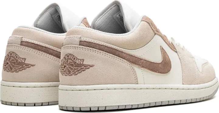 Air Jordan 1 Low "Light Brown" sneakers - Image 3