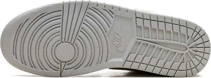 Air Jordan 1 Low "Light Brown" sneakers - Image 4
