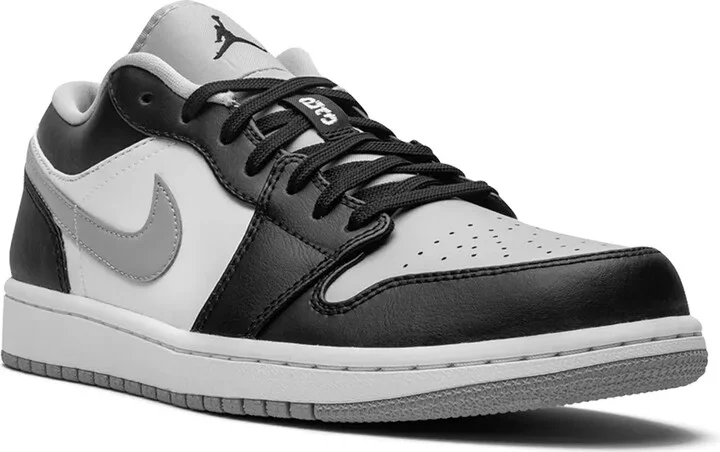 Air Jordan 1 Low "Light Smoke Grey" sneakers - Image 2