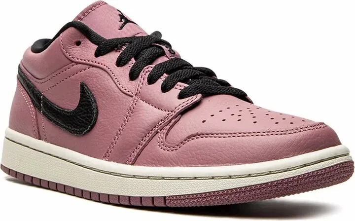 Air Jordan 1 Low "Magenta" sneakers - Image 2