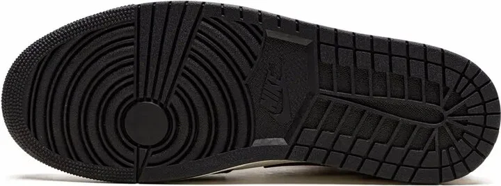 Air Jordan 1 Low "Mocha" sneakers - Image 4