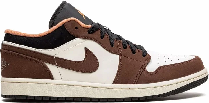 Air Jordan 1 Low "Mocha" sneakers