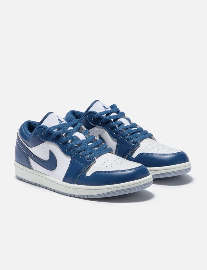 Air Jordan 1 Low SE - Image 4