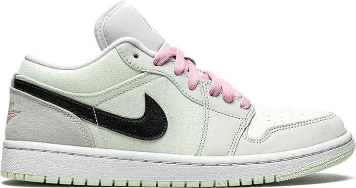 Air Jordan 1 Low SE "Barely Green" sneakers - Image 2