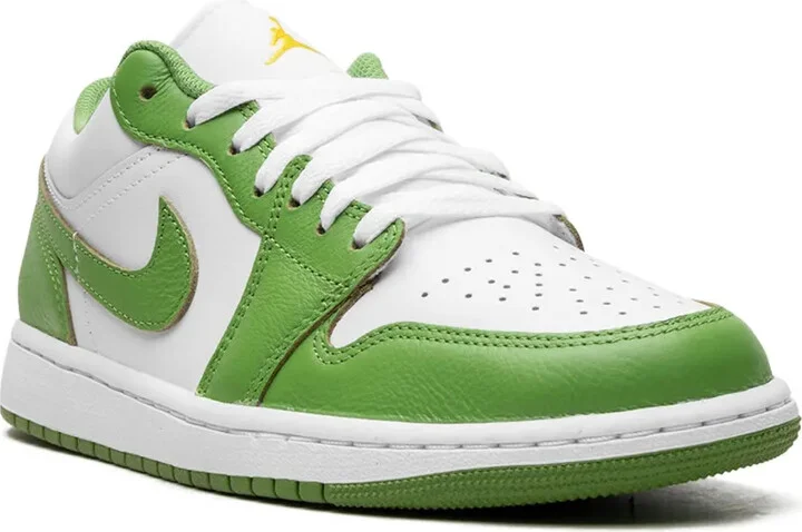 Air Jordan 1 Low SE "Chlorophyll" sneakers - Image 2