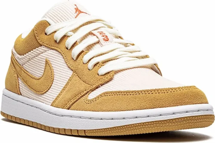 Air Jordan 1 Low SE "Corduroy & Suede" sneakers - Image 2