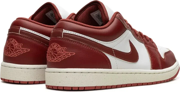 Air Jordan 1 Low SE "Dune Red" sneakers - Image 3