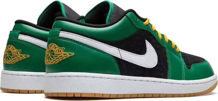 Air Jordan 1 Low SE "Holiday Special - Image 3