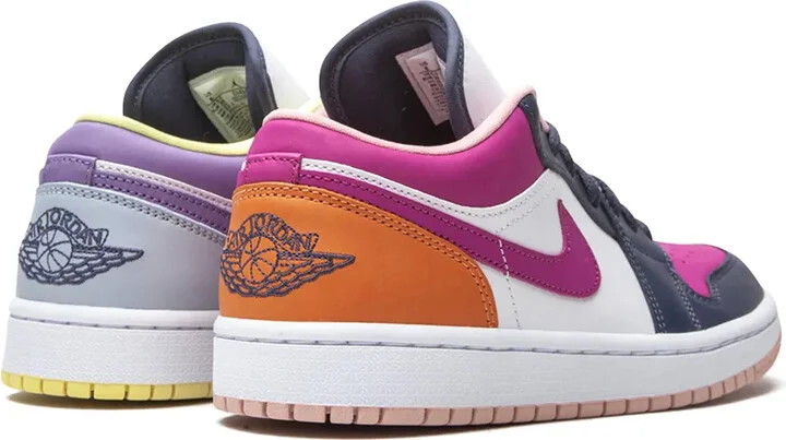 Air Jordan 1 Low SE "Mismatched Purple/Magenta" sneakers - Image 3