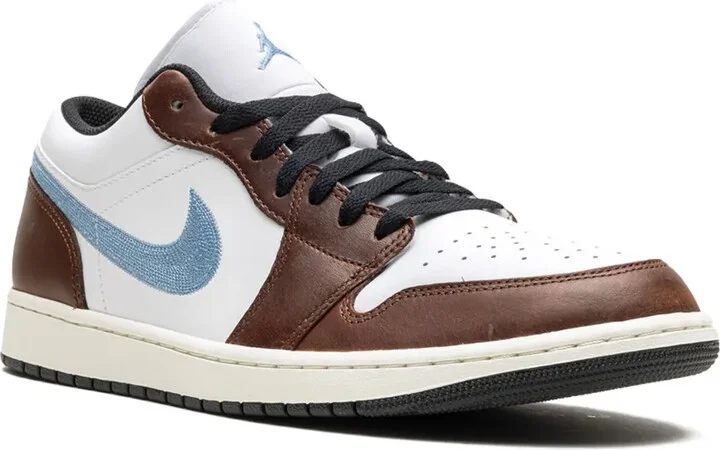 Air Jordan 1 Low SE "Pacific Moss" sneakers - Image 2