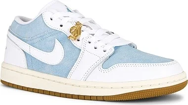 Air Jordan 1 Low Se Sneaker - Image 2