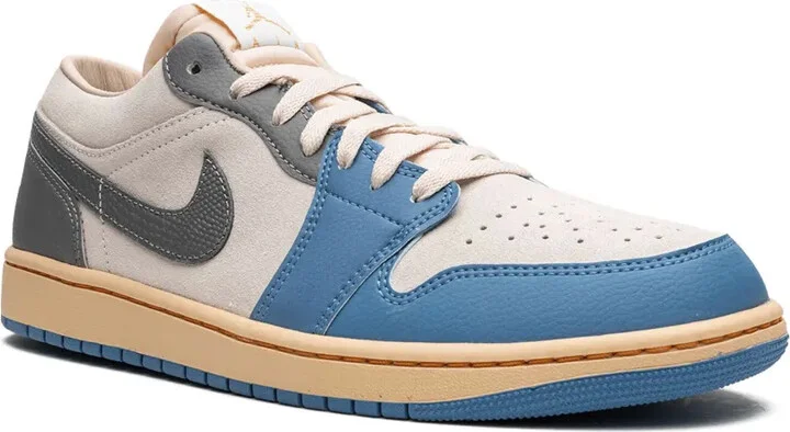 Air Jordan 1 Low SE sneakers - Image 2
