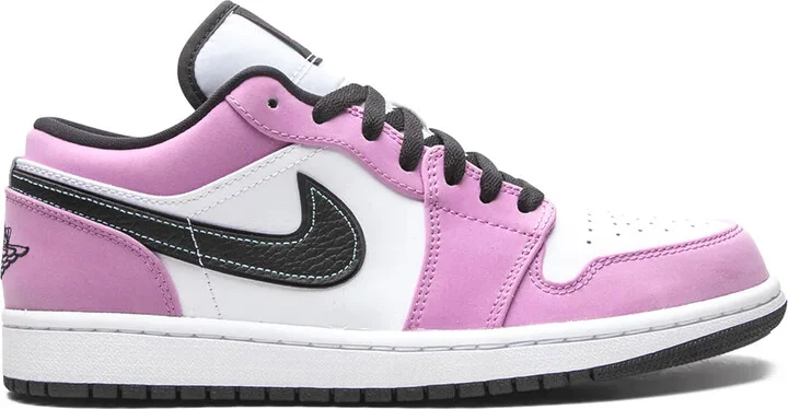 Air Jordan 1 Low SE "Violet Shock" sneakers